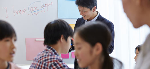 �u�O���[�o���p�ꋳ���E����������p�ꖼ�É��V���Z�v�̃R���Z�v�g